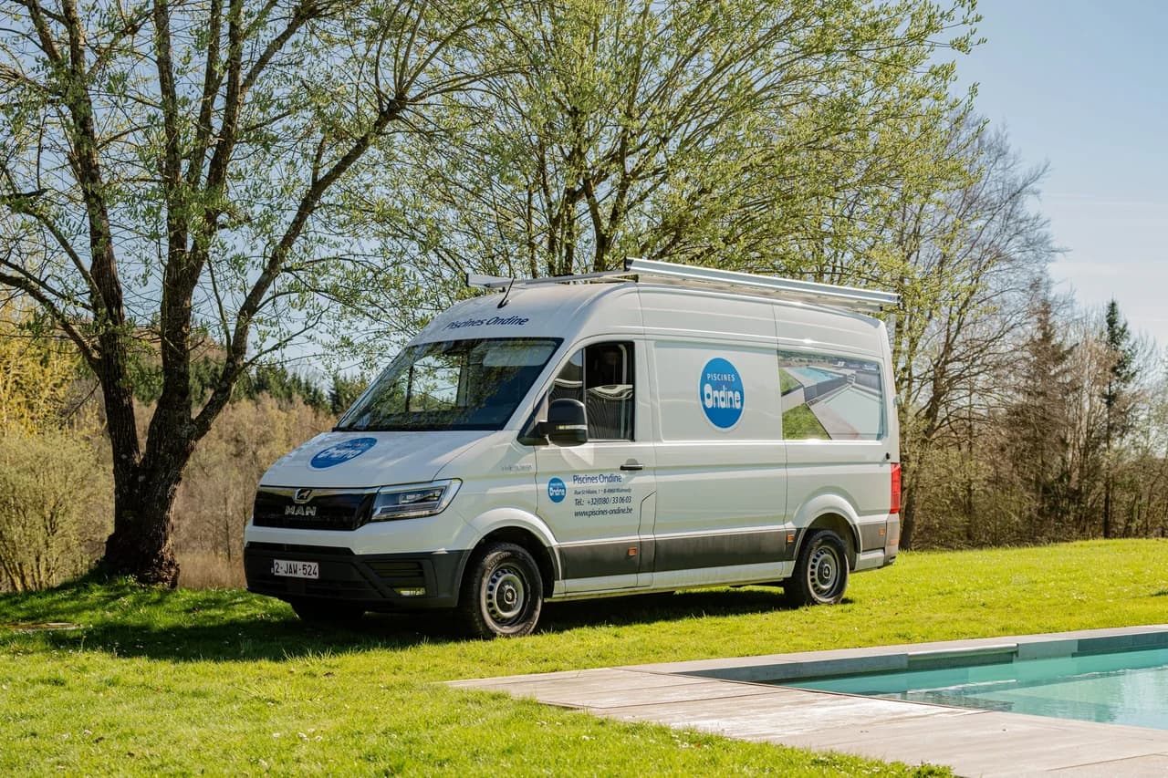 Flotte de camionnettes utilitaires Amecam