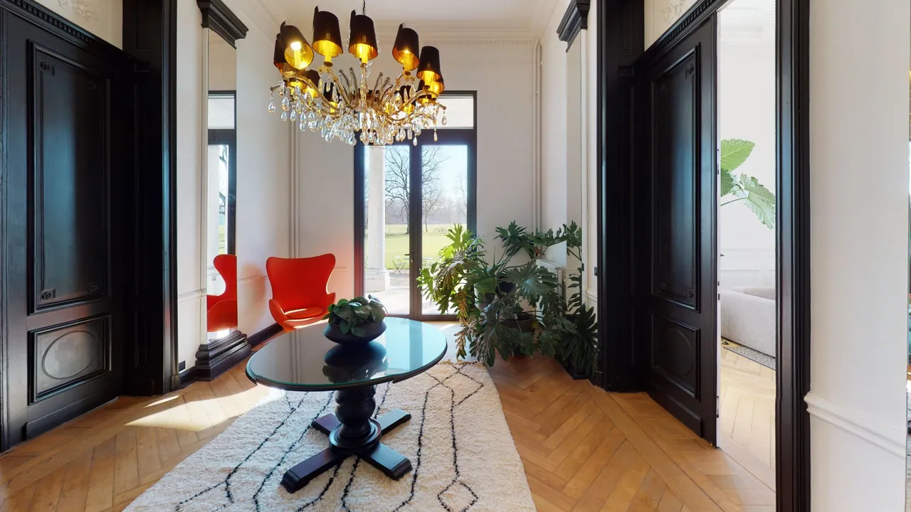 Entrance hall of Château de la Louveterie