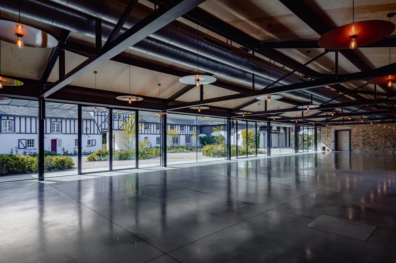 Beamed reception hall, Brasero venues